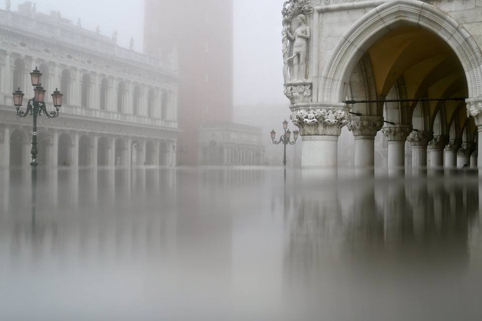 Venise entre brume et acqua alta
